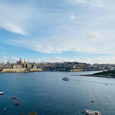 Sliema Seaview Apartment- Valletta Views - Apt 8, 49 Tigne Point Mansions Zewnętrze zdjęcie